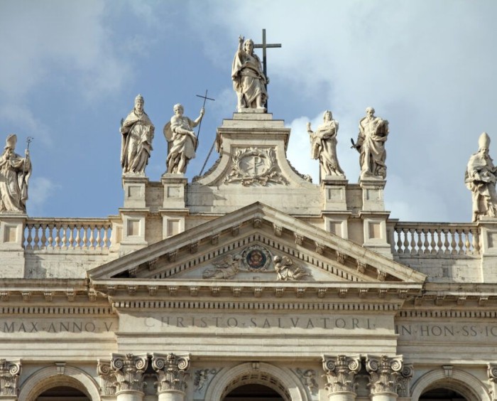 Wat is een kerkgebouw?  [Joh. 2, 13-22]